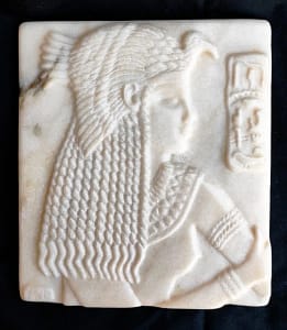 Merit Ptah. Bassorilievo su marmo
